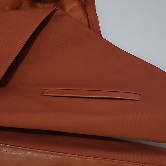 NWOT G by Giuliana copper colored cropped jacket Sz 2 or M - Picture 2 of 8